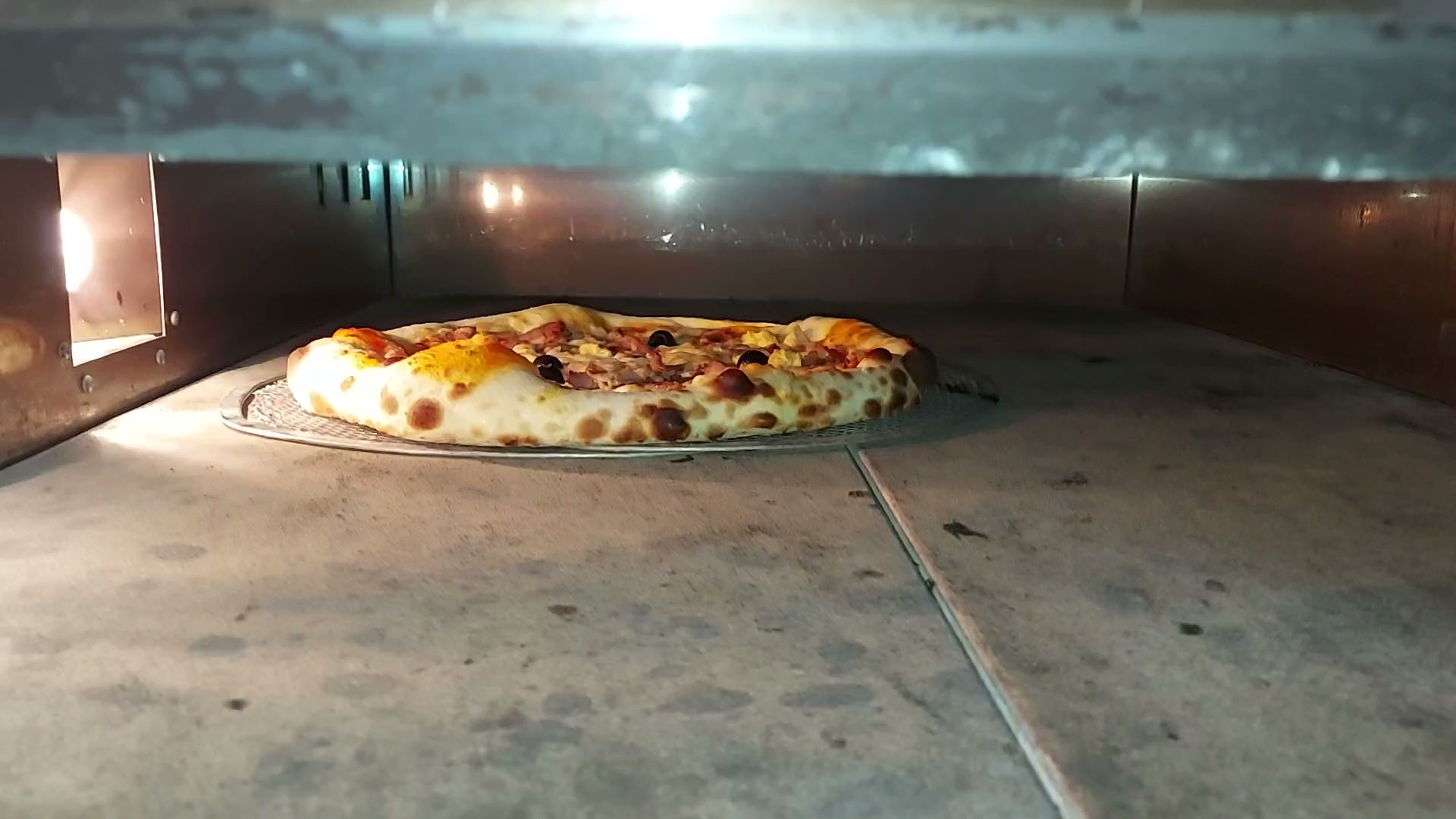 Hot Chiken Slice · Photos 4