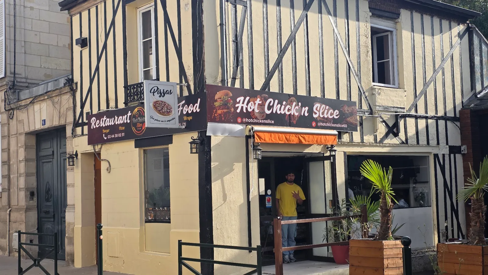 Hot Chiken Slice · Photos 2